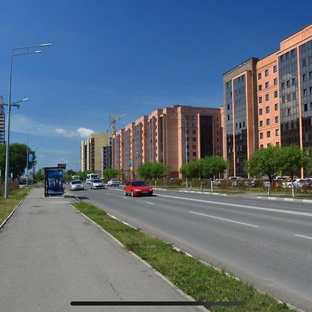 Новостройка Дворец Спорта Бизнес-Класс С Ортопедическим Матрасом И Белым Постельным 彼得罗巴甫洛夫斯克 外观 照片